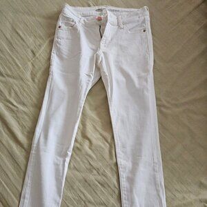 Old Navy White Stretchy Mid-Rise Skinny Jeans
